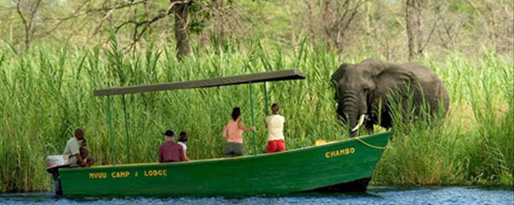 water safari in malawi